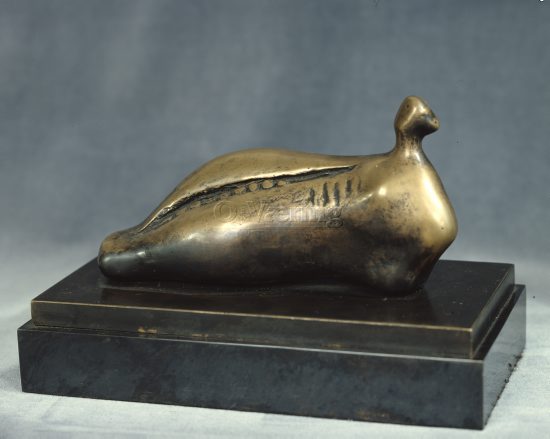 Artist: Henry Moore (1898-1986) English sculptor/artist/
Dimensions: 
Photocredit: O.Væring / Artist/
Digital Size:High-res TIFF and JPG/