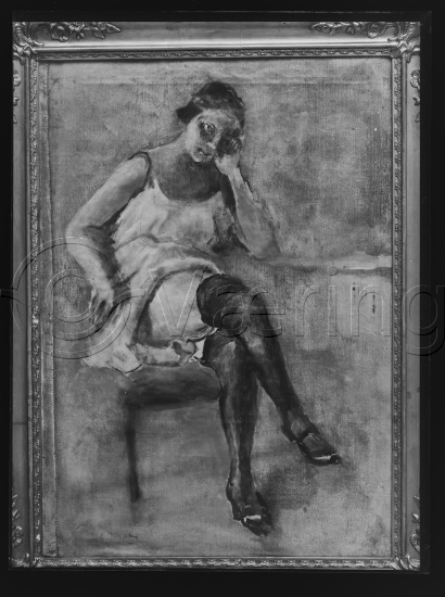 Glassplater
Interiør med en figur - kvinner