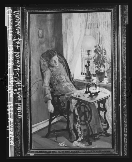 Glassplater
Interiør med en figur - kvinner
