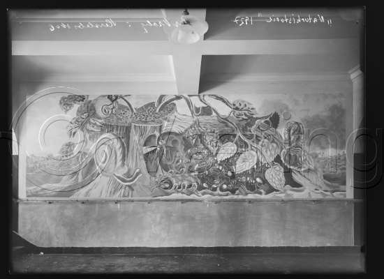 Glassplate negative / i fotoeske notert dekorasjonsarbeider