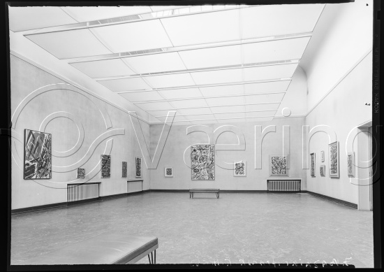 I fotoeske med tittel - Kunstnernes hus / fransk kunst