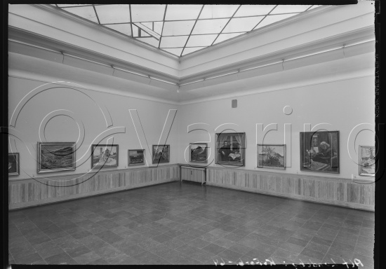 I fotoeske med tittel Alf Lundby og utstilling fra Kunstnerforbundet 1964