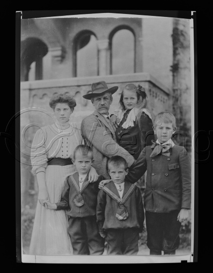 Glassplate og negativ film / Foto O. Væring