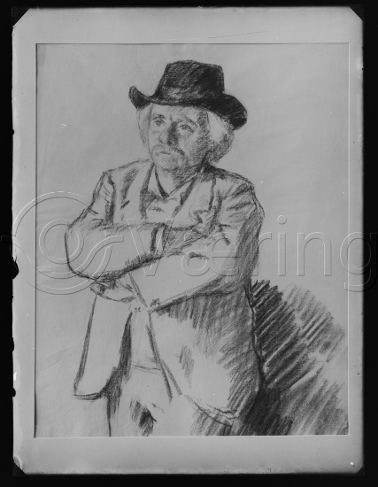 Glassplater og negativ film / I fotoeske med Div portretter Edvard Grieg