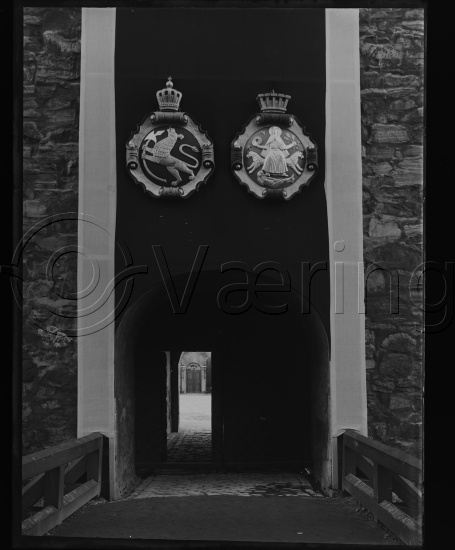 Eldre fotografier fra O. Væring samlingen