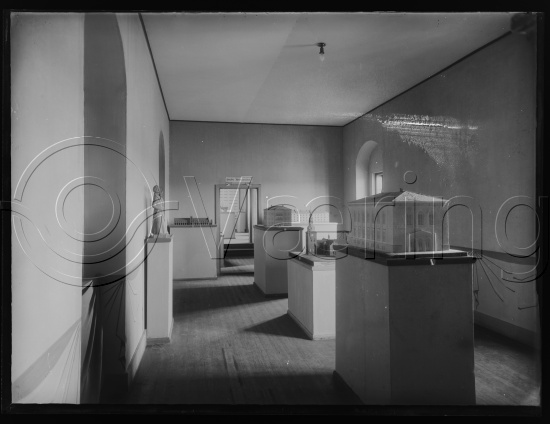 Eldre fotografier fra O. Væring samlingen