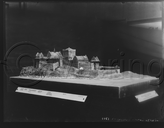 Eldre fotografier fra O. Væring samlingen