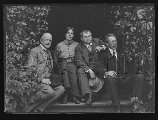 I eske med Fr Macody Lund / ovr0436-447