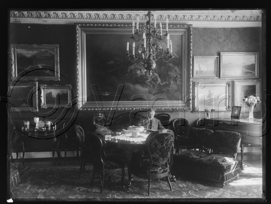 Samling - fotoeske med ulike kunst uten navn / ovr454-462