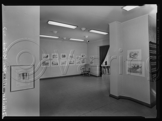 Foto med ulike utstillinger fra Kunstnerforbundet