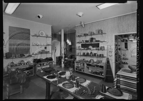 Foto med ulike utstillinger fra Kunstnerforbundet