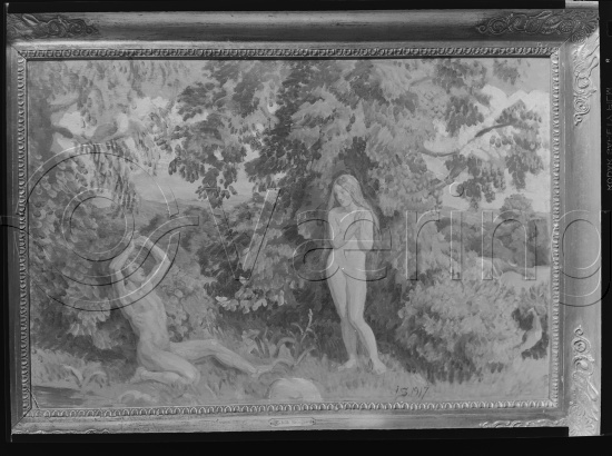 I fotoeske med tekst M. Reuch