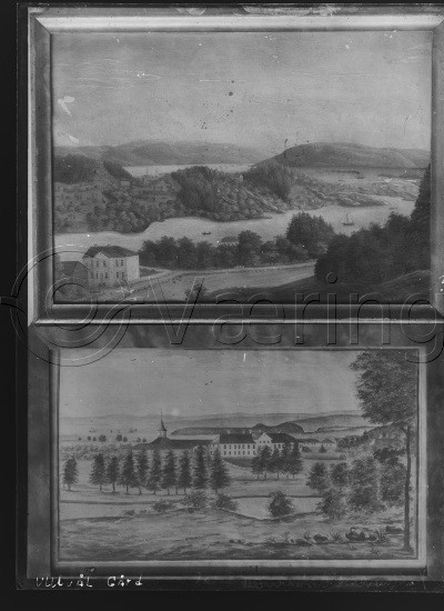 I fotoeske med Christiania motiver fra ulike kunstnere