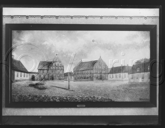 I fotoeske med Christiania motiver fra ulike kunstnere