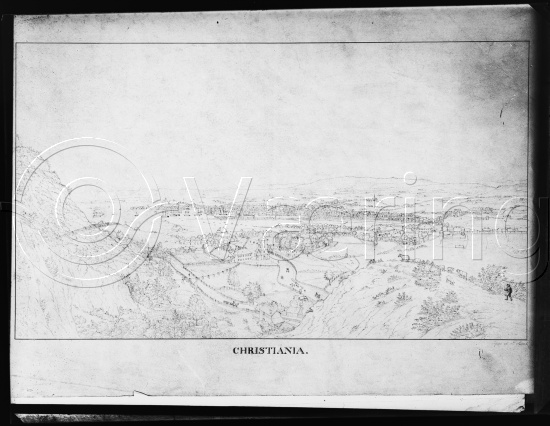 I fotoeske med Christiania motiver fra ulike kunstnere