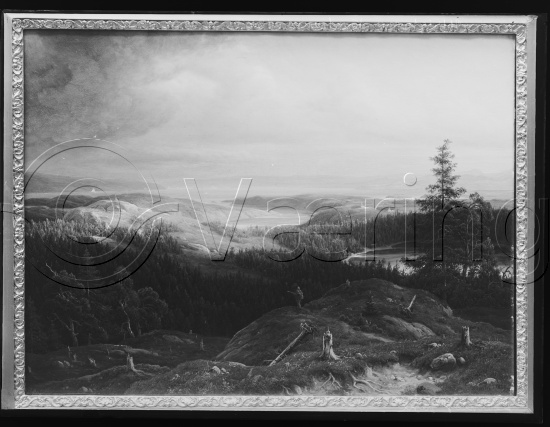 I fotoeske med Christiania motiver fra ulike kunstnere