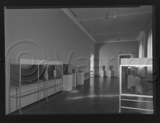 Utstilling, Exhibition